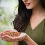 7 Reasons Why Women Should Have a Spoon of Flaxseed Powder Daily